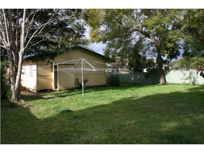 10 Hewlett Avenue, North Nowra NSW 2541