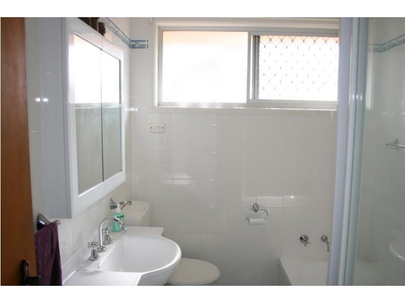 1 Jasmine Drive, Bomaderry NSW 2541