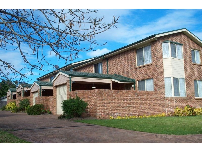 1/3 Campbell Place, Nowra NSW 2541