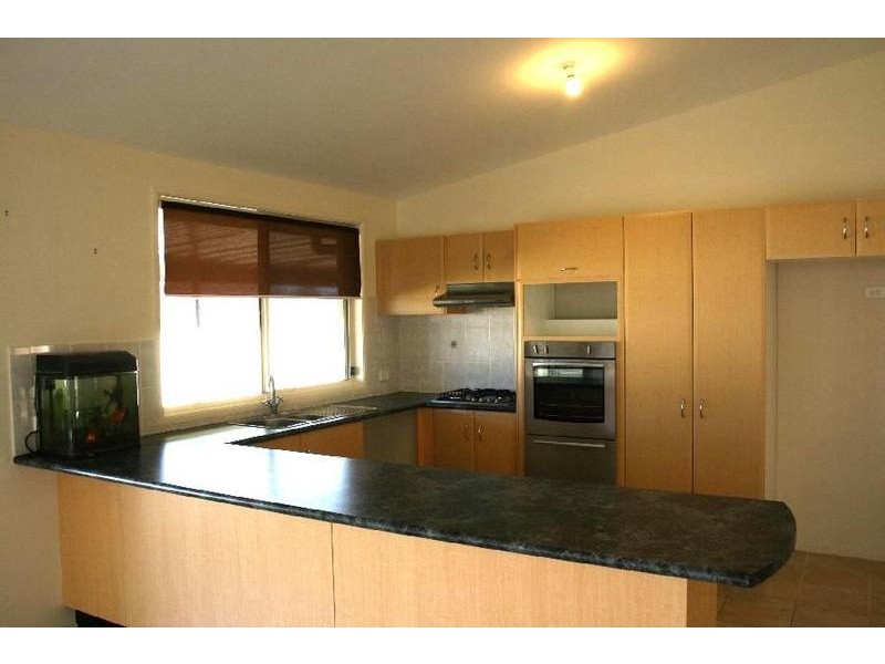 30 Golden Ash Close, Worrigee NSW 2540