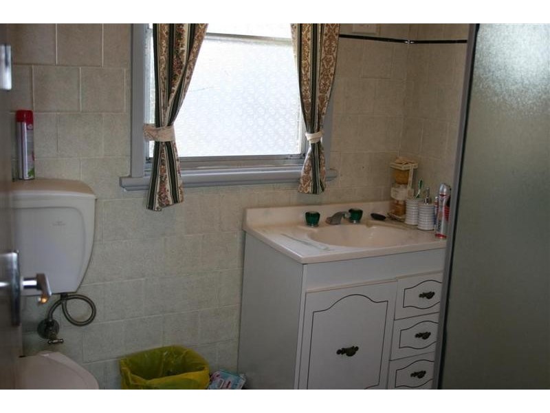 1 & 2/63 Wallace Street, Nowra NSW 2541