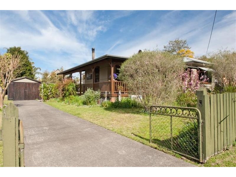 12 North Street, Nowra NSW 2541