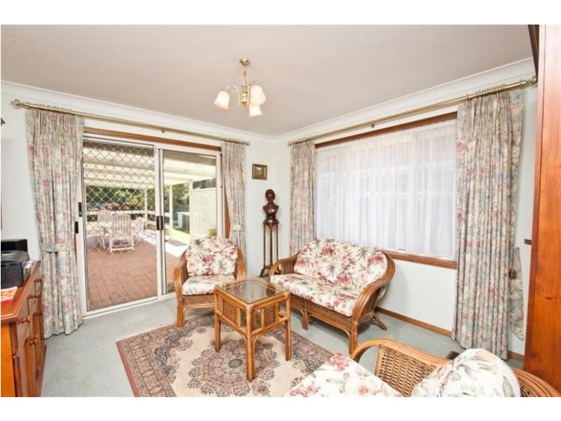 51 Lyrebird Drive, Nowra NSW 2541