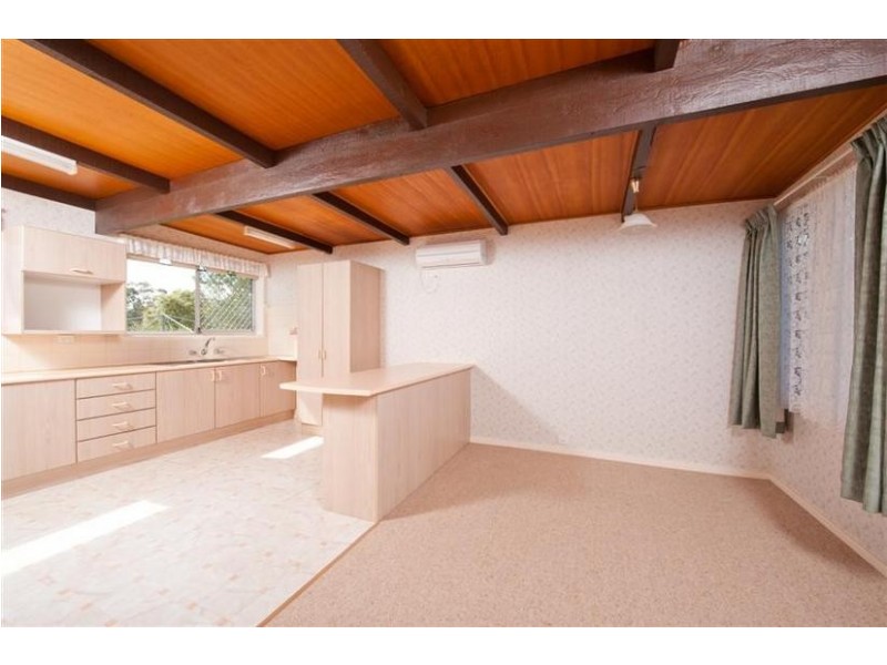 5 Page Avenue, North Nowra NSW 2541