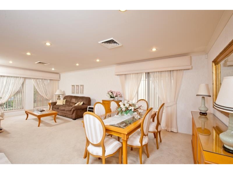 7 Burradoo Crescent, Nowra NSW 2541