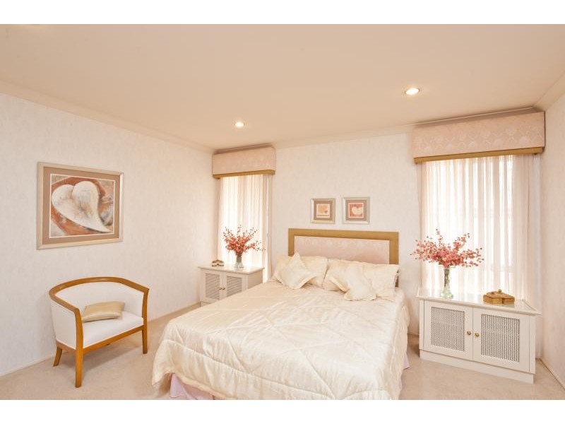 7 Burradoo Crescent, Nowra NSW 2541