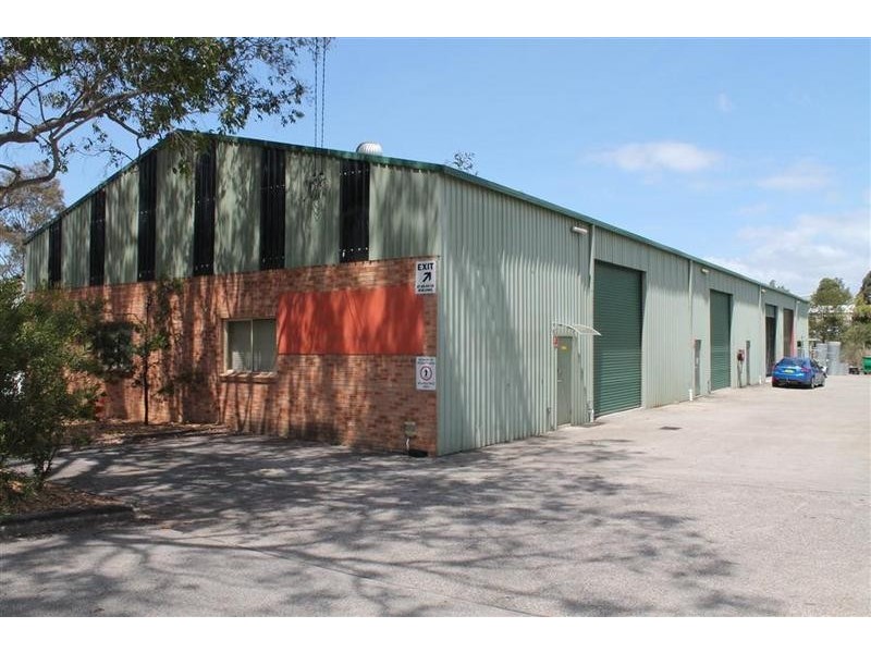 2 Norfolk Avenue, Nowra NSW 2541