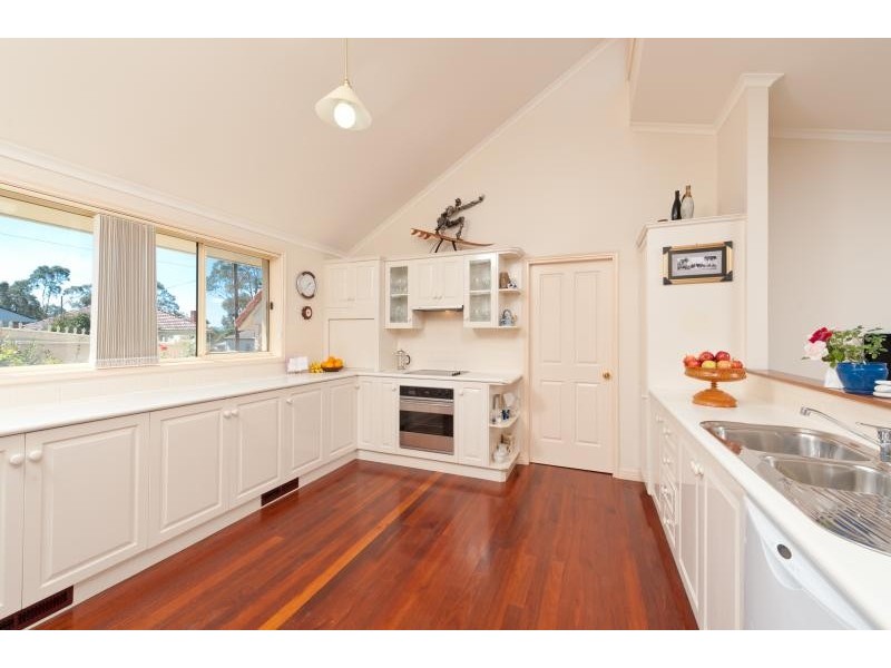 32 Illaroo Road, North Nowra NSW 2541