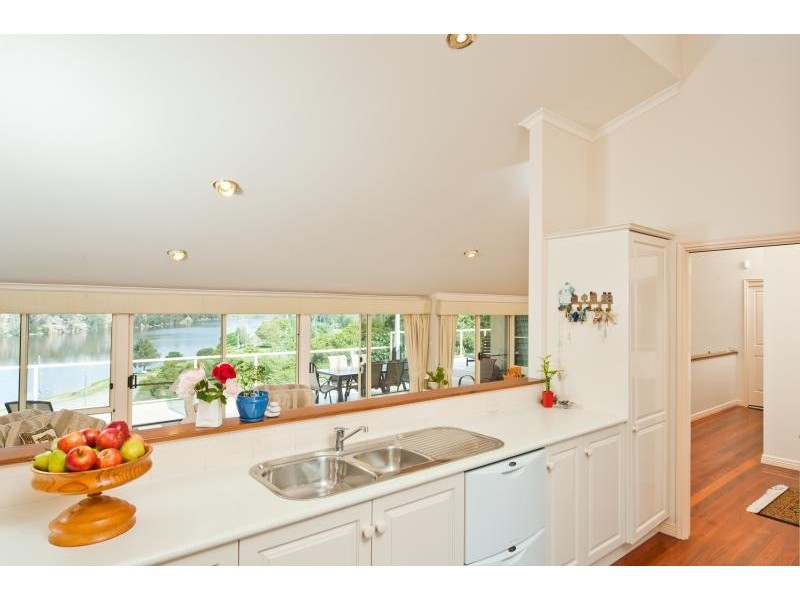 32 Illaroo Road, North Nowra NSW 2541