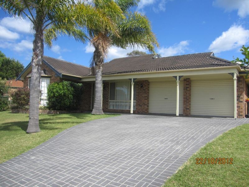 17 Lucas Street, North Nowra NSW 2541