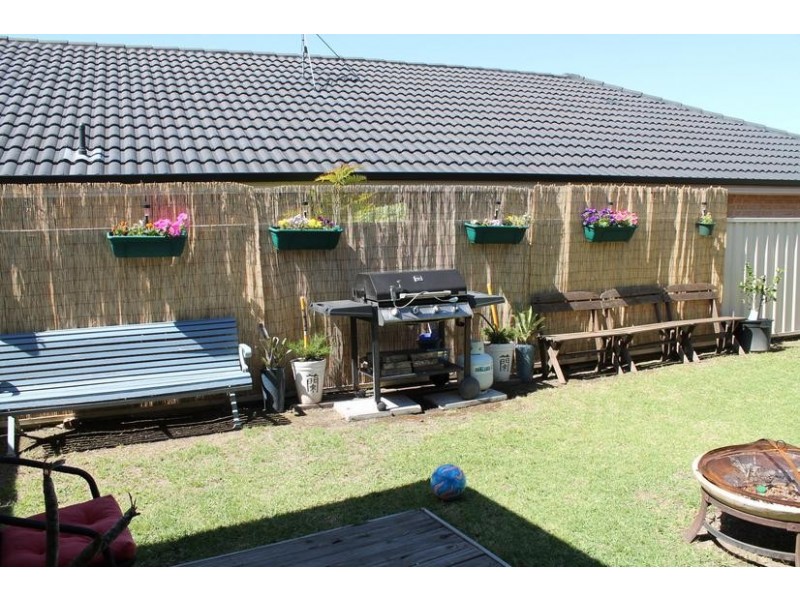 17 Carrington Park Drive, Nowra NSW 2541