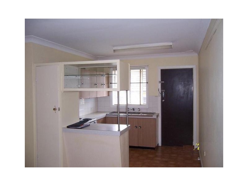 2/17 Dudley Avenue, Nowra NSW 2541