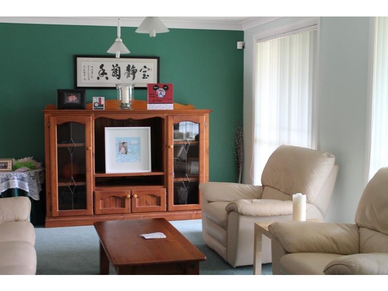 103 Lyndhurst Drive, Bomaderry NSW 2541