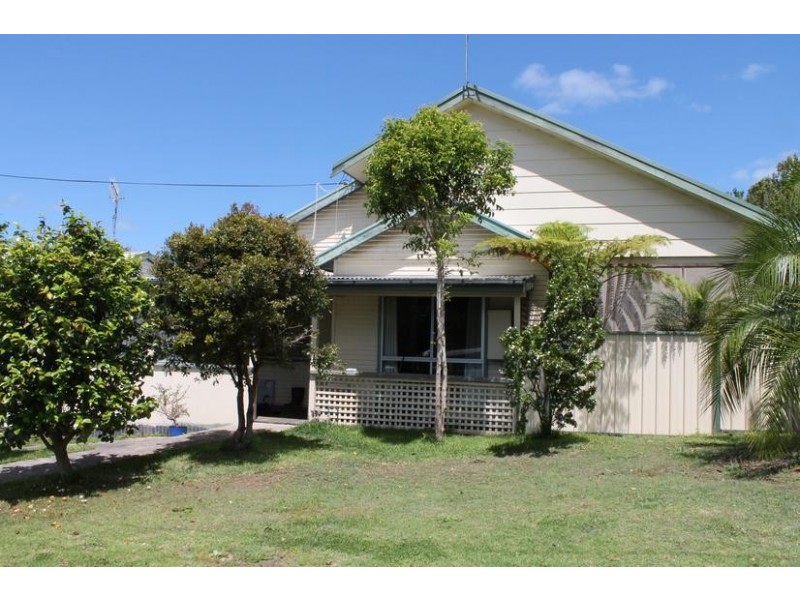 20 Birriley Street, Bomaderry NSW 2541