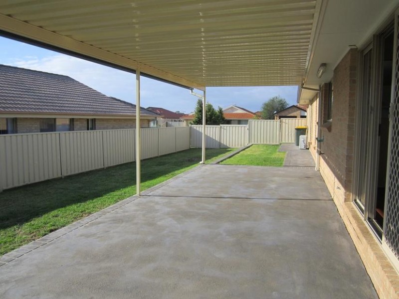 1 Stanbury Place, Worrigee NSW 2540