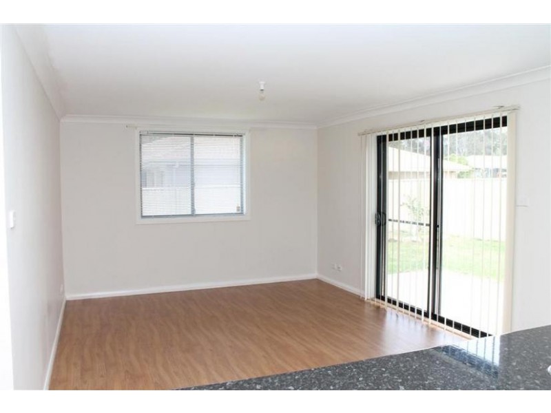 1 Neptune Place, Worrigee NSW 2540