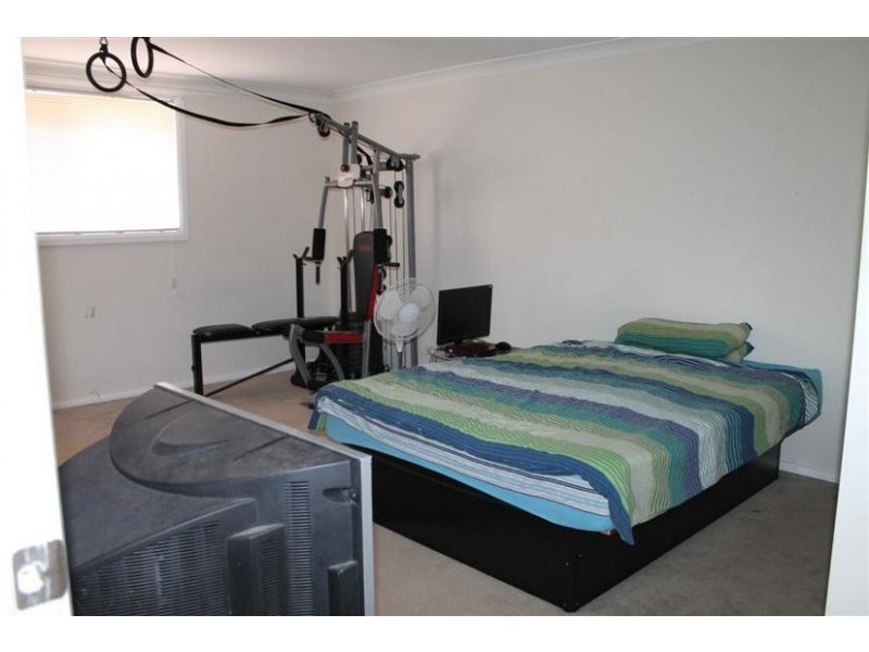 1 Neptune Place, Worrigee NSW 2540