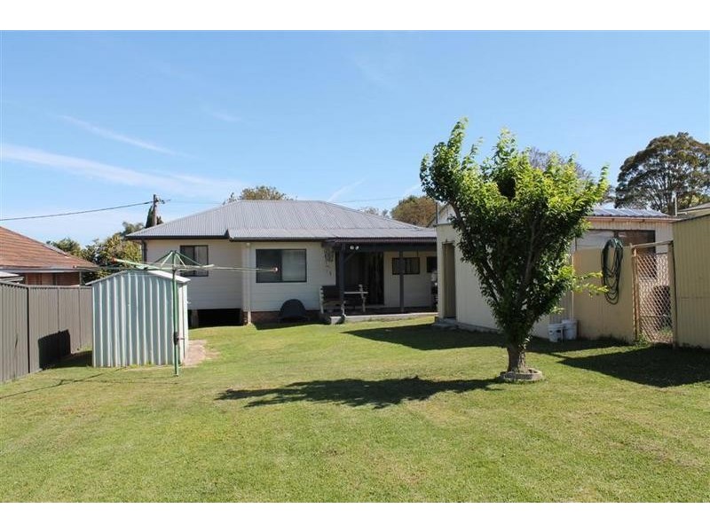 3 Mulgen Crescent, Bomaderry NSW 2541