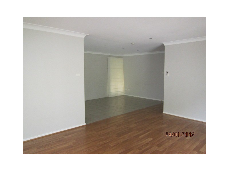 1/5 Jaycee Avenue, Nowra NSW 2541