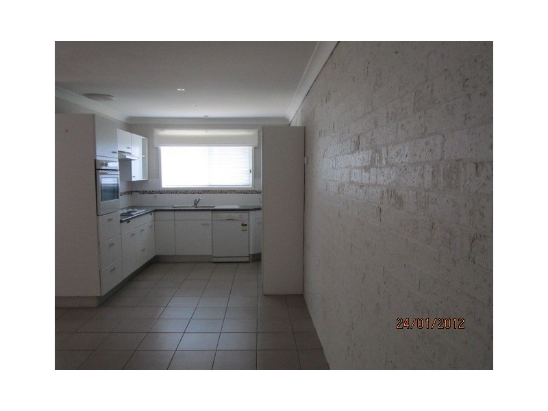 1/5 Jaycee Avenue, Nowra NSW 2541