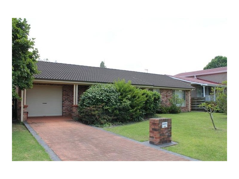 13 Elia Avenue, Nowra NSW 2541