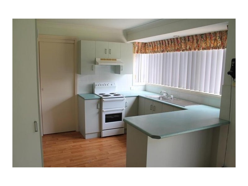 13 Elia Avenue, Nowra NSW 2541