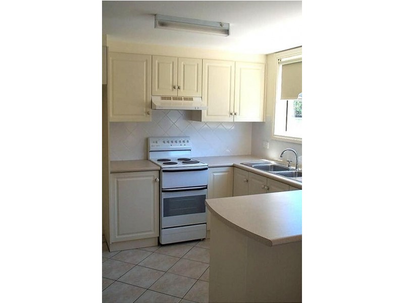 4/3 Campbell Place, Nowra NSW 2541