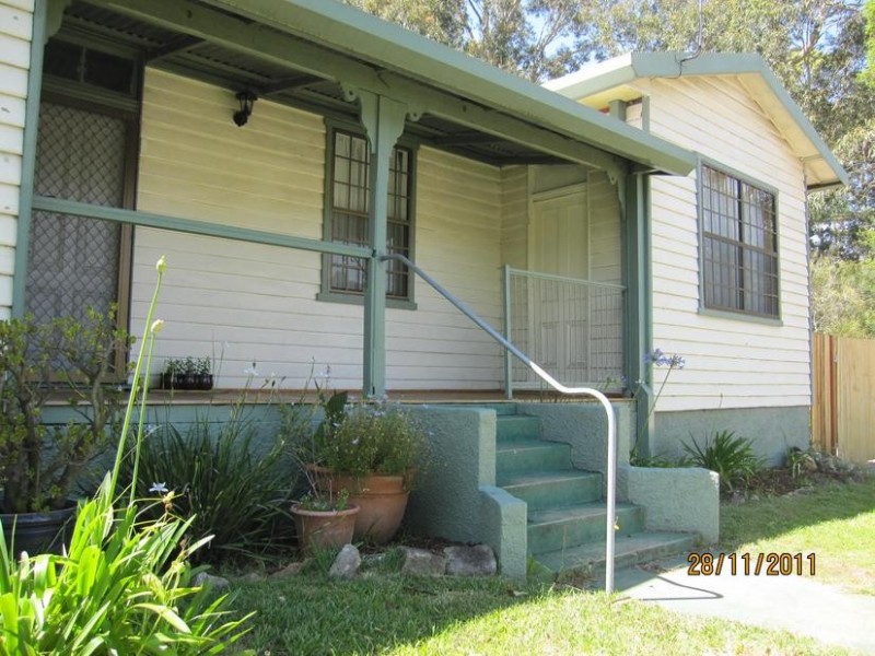 62 Albatross Road, Nowra NSW 2541