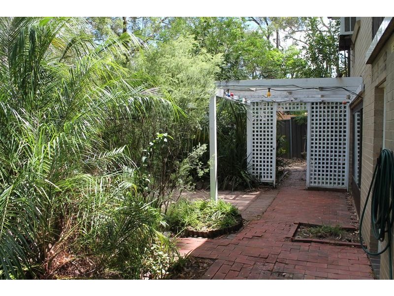 383 Princes Highway, Bomaderry NSW 2541