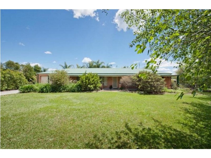 13 Dalton Place, Wandandian NSW 2540