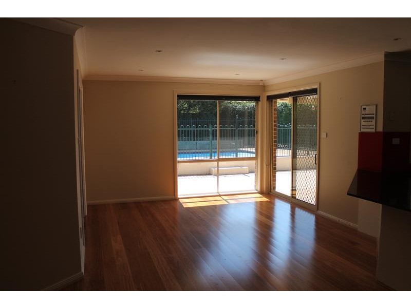 103 Lyndhurst Drive, Bomaderry NSW 2541