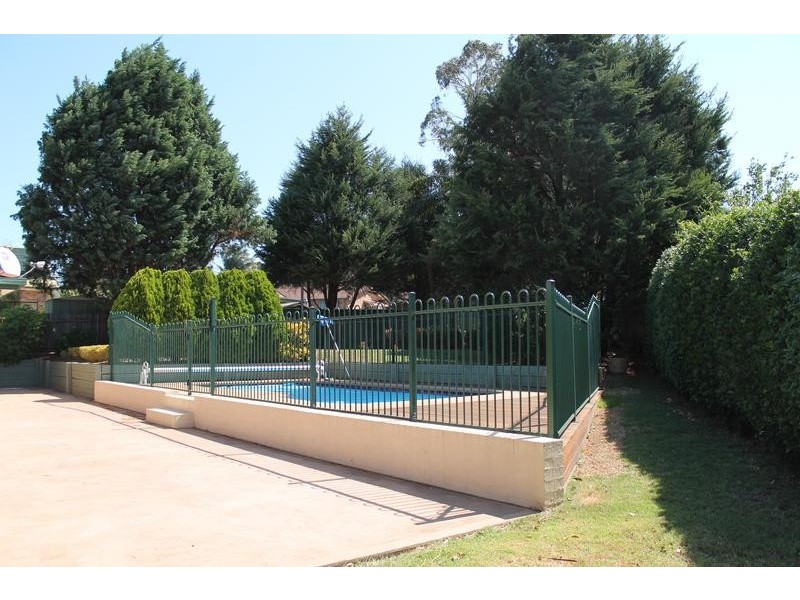 103 Lyndhurst Drive, Bomaderry NSW 2541