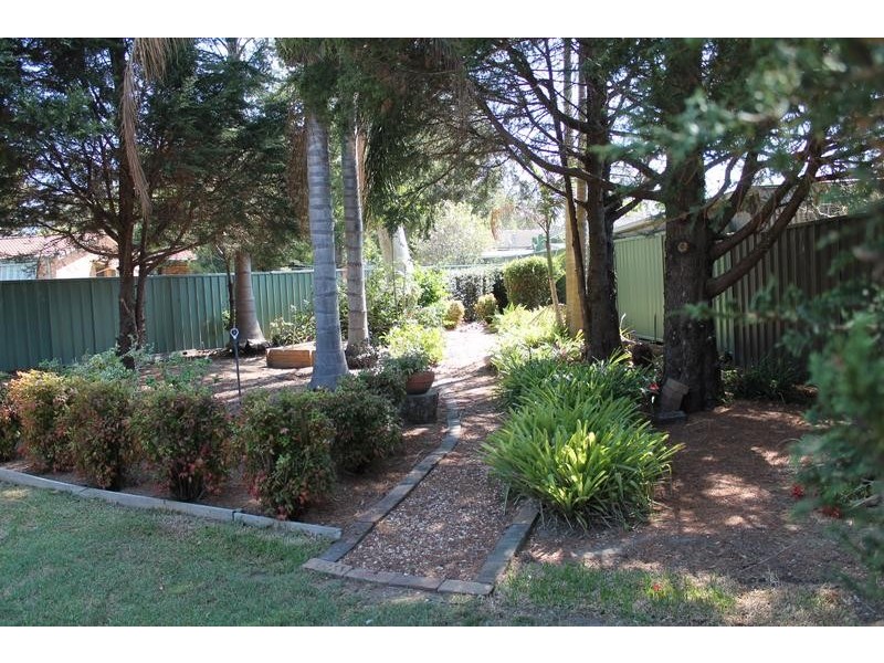 103 Lyndhurst Drive, Bomaderry NSW 2541