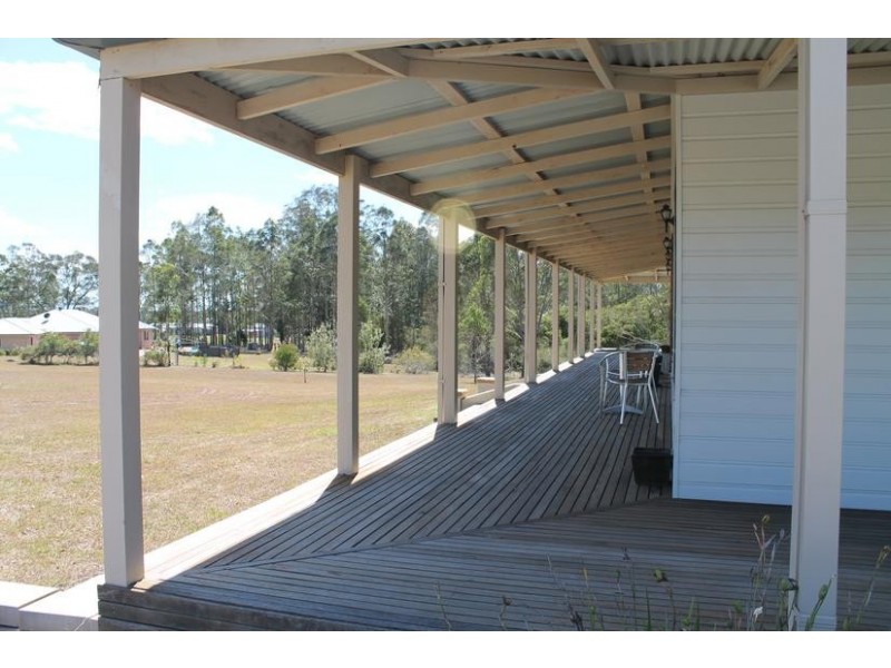 41 Glenoak Way, Nowra Hill NSW 2540