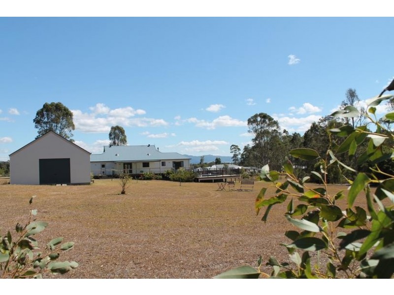 41 Glenoak Way, Nowra Hill NSW 2540