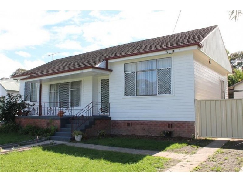 145 East Street, Nowra NSW 2541