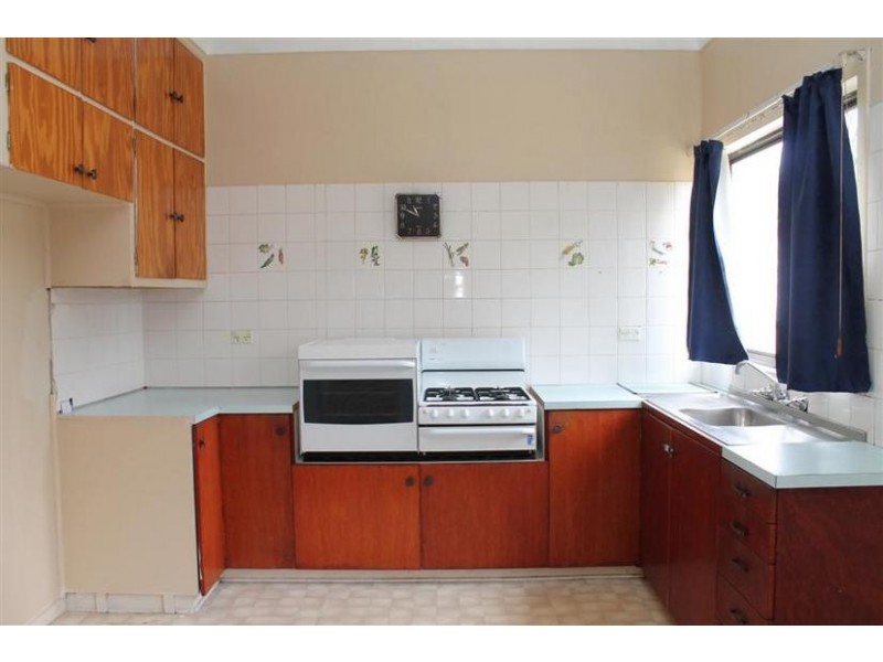 145 East Street, Nowra NSW 2541