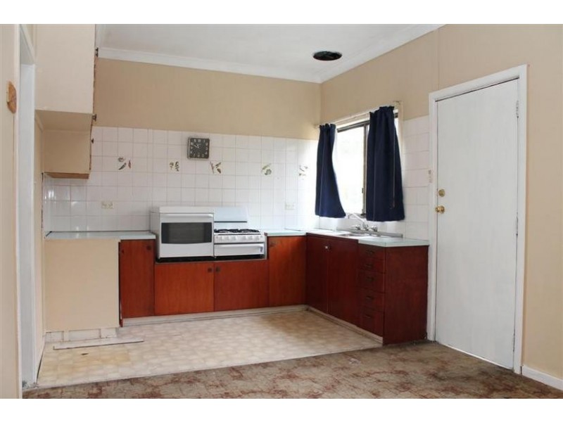 145 East Street, Nowra NSW 2541