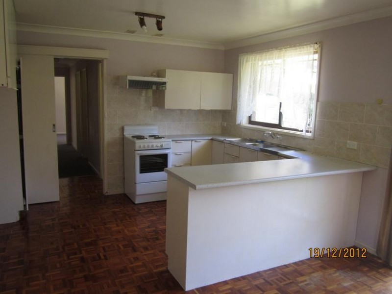 9 Page Avenue, North Nowra NSW 2541