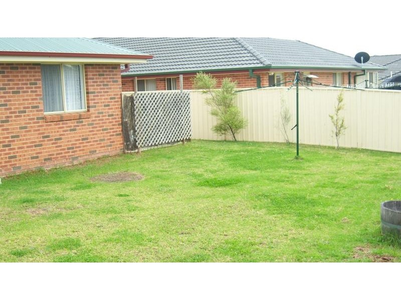 13 Kardella Avenue, Worrigee NSW 2540