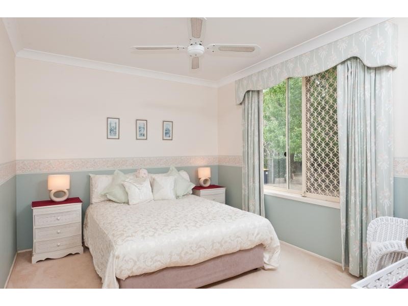 8 Woorin Close, Bomaderry NSW 2541
