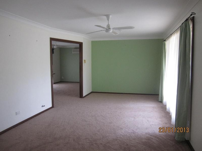 7 Tummell Close, West Nowra NSW 2541