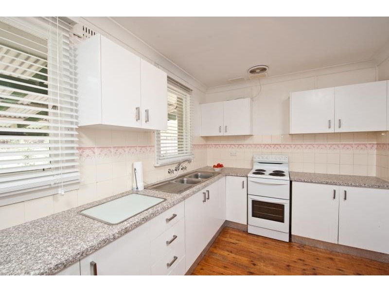 19 Taranna Crescent, Nowra NSW 2541