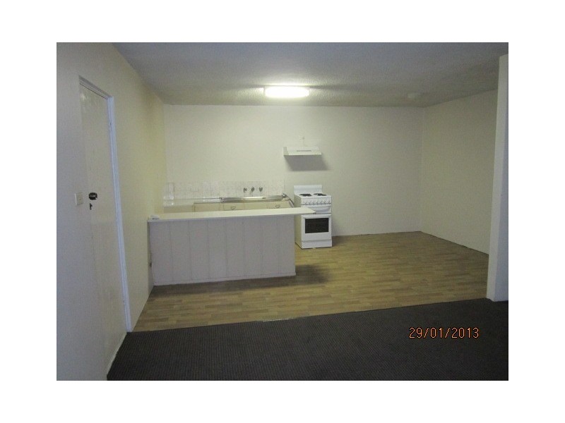 2/13 Ferry Lane, Nowra NSW 2541