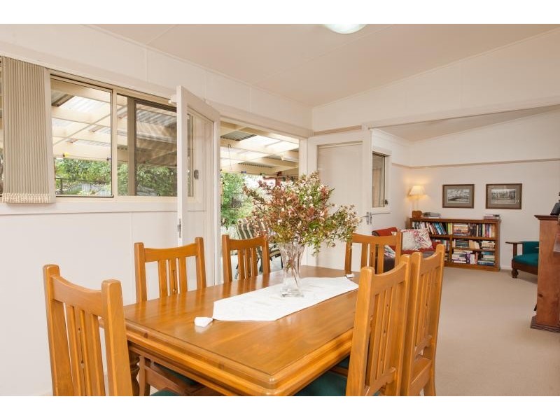 9 Turley Avenue, Bomaderry NSW 2541