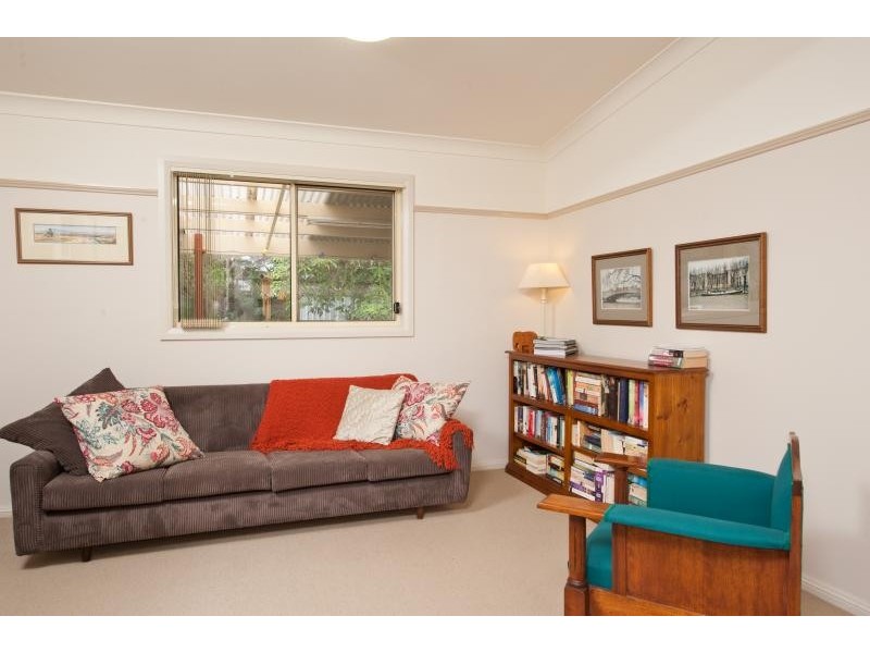 9 Turley Avenue, Bomaderry NSW 2541