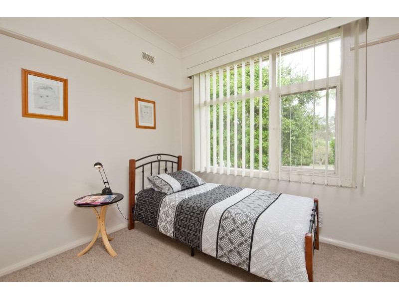 9 Turley Avenue, Bomaderry NSW 2541