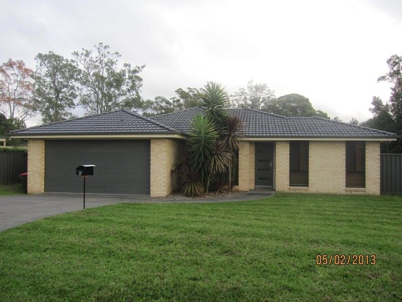 97 Jasmine Drive, Bomaderry NSW 2541