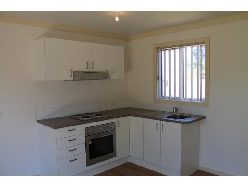 31A Sampson Crescent, Bomaderry NSW 2541