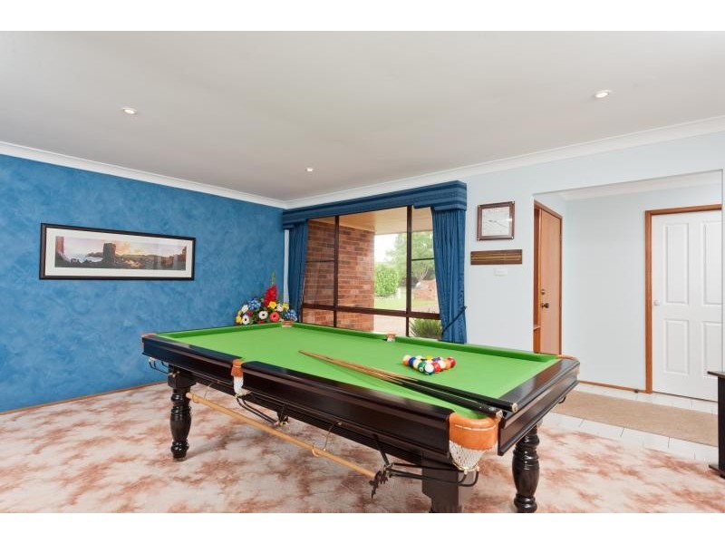 15 Wilari Close, Bomaderry NSW 2541